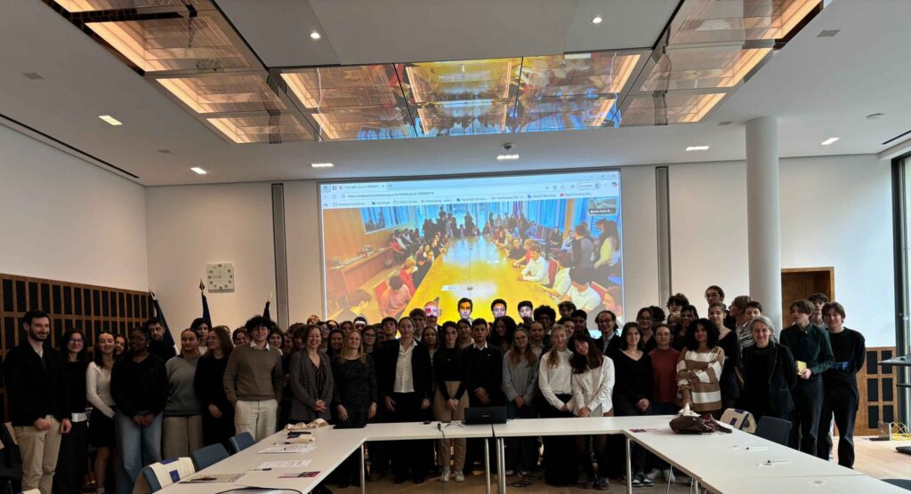 Schülerinnen und Schüer beim Deutsch-Französischen Entdeckungstag