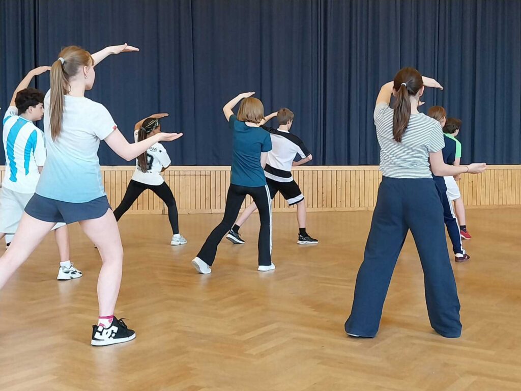 Zumba-Workshop am Rückert-Gymnasium