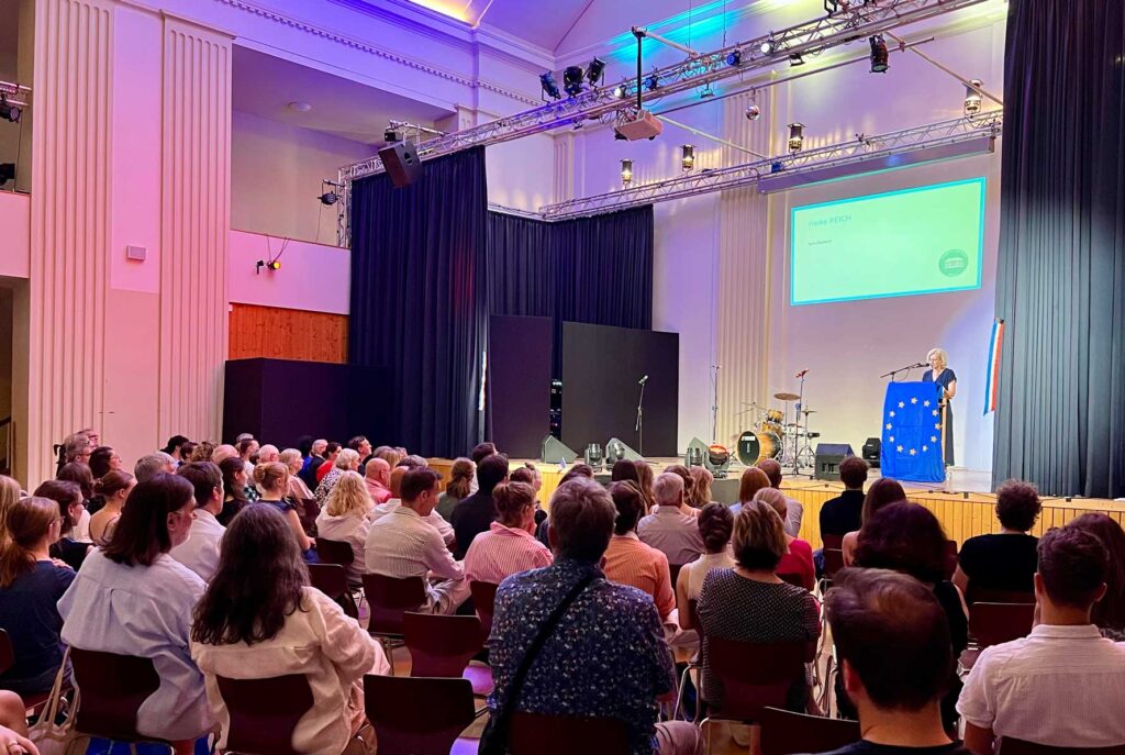 Feierliche Abibac Verleihung am Rückert-Gymnasium